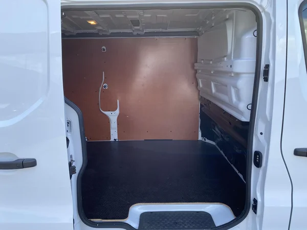Renault Trafic (2025) — foto 6 van 20