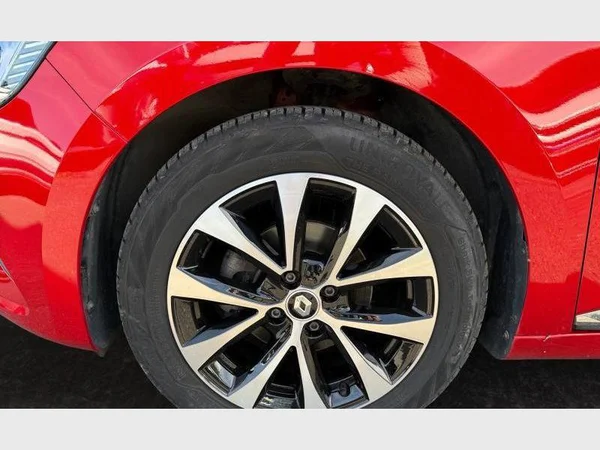 Renault Clio V (2023) — foto 2 van 24