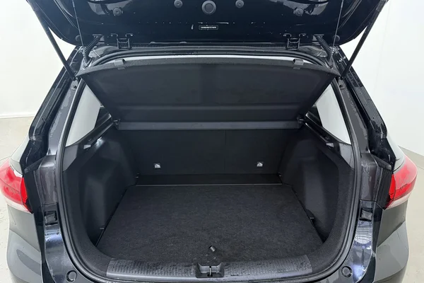 MG ZS Hybrid+ (HEV) (2026) — foto 12 van 16