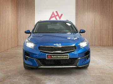 Kia XCeed ade1c7d2-acaf-46cc-9ccb-349a32322040