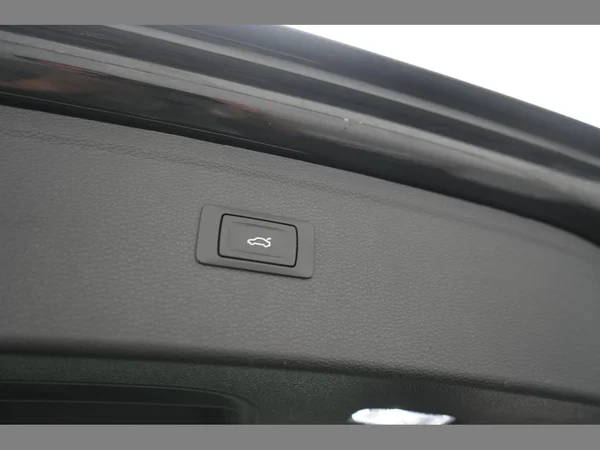 AUDI Q5 PHEV (2022) — foto 9 van 30