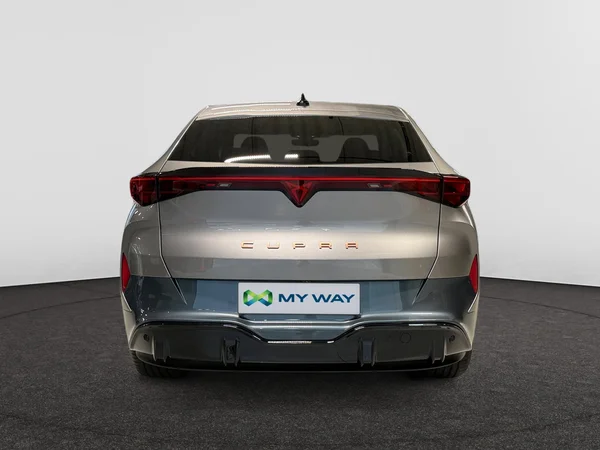 CUPRA Tavascan (2025) — foto 18 van 18