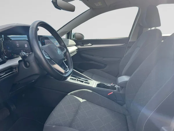 VOLKSWAGEN Golf VIII (2024) — foto 24 van 24