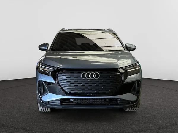 AUDI Q4 e-tron (2025) — foto 6 van 10