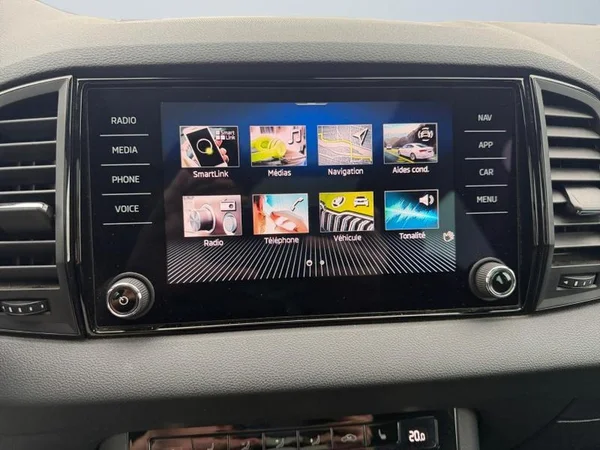 SKODA Karoq Dsl (2022) — foto 10 van 32