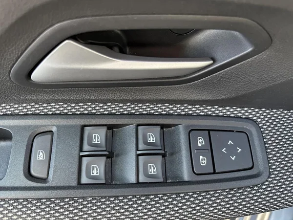 Dacia Jogger (2023) — foto 8 van 22