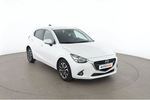 Mazda 2 (2017) — foto 14 van 16