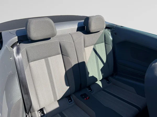 VOLKSWAGEN T-Roc Cabriolet (2022) — foto 4 van 18