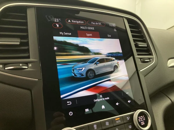 RENAULT Mégane SW Phase II (2023) — foto 10 van 34