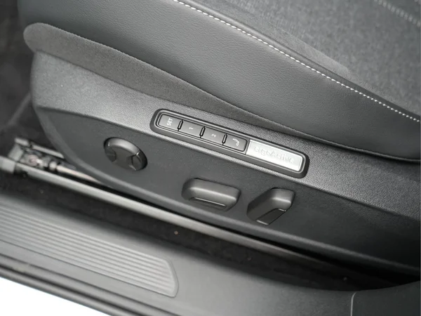 VOLKSWAGEN ID.3 Neo (2026) — foto 3 van 25