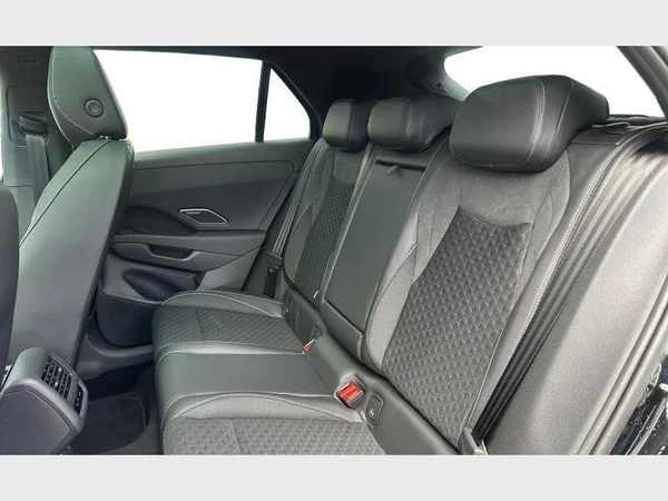 VOLKSWAGEN T-Roc (2026) — foto 4 van 26