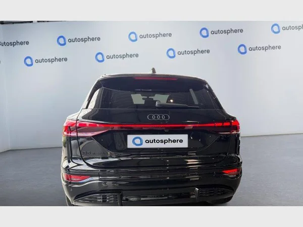 AUDI Q6 e-tron (2026) — foto 16 van 21