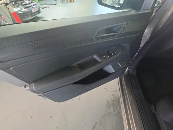 VOLKSWAGEN Caddy Maxi Cargo (2026) — foto 7 van 24