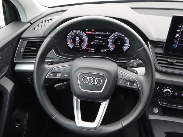 AUDI Q5 (2022) — foto 5 van 27