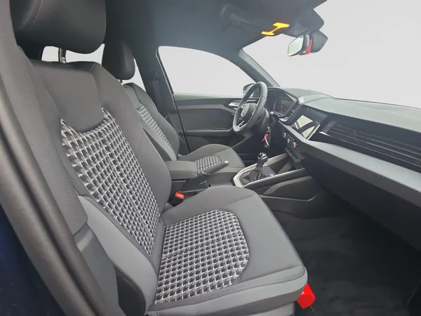 AUDI A1 allstreet (2025) — foto 8 van 24