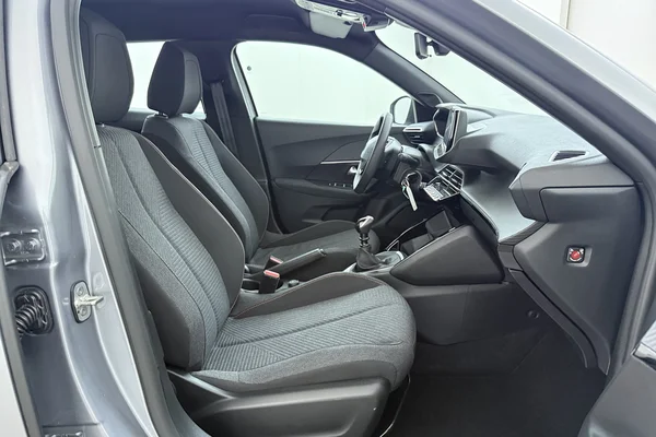 Peugeot 2008 (2025) — foto 14 van 16