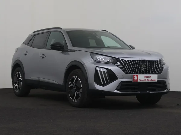 PEUGEOT e-2008 (2025) — foto 24 van 29