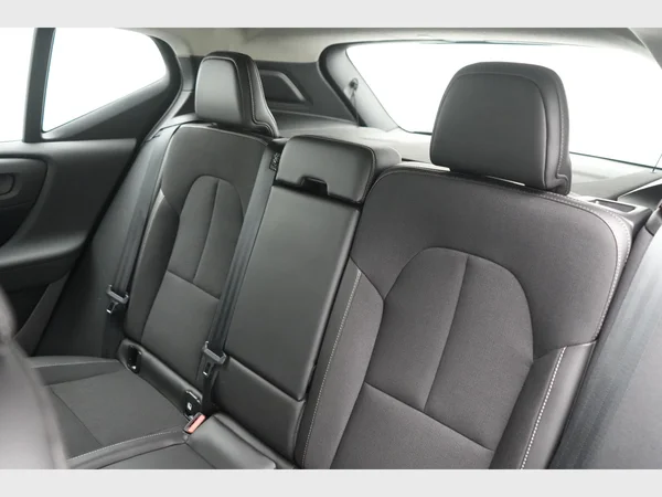 VOLVO XC40 (2020) — foto 5 van 25