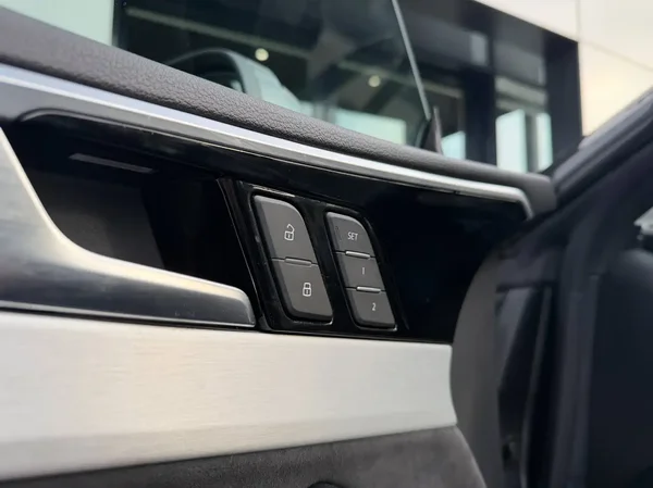 Audi A5 (2021) — foto 16 van 29