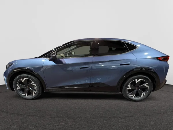 CUPRA Tavascan (2025) — foto 12 van 24