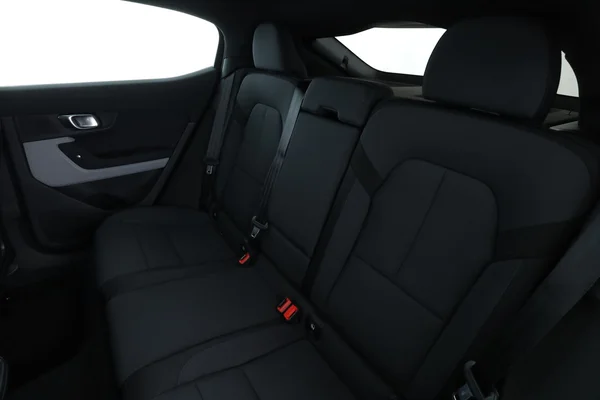 Polestar 2 (2020) — foto 5 van 16