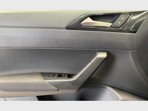 Volkswagen Taigo (2025) — foto 17 van 28