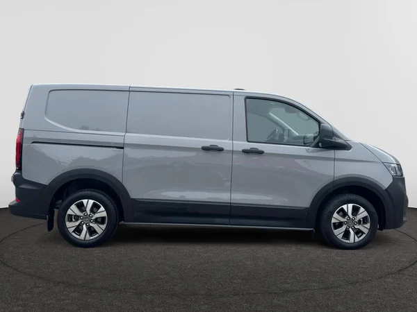 VOLKSWAGEN Transporter T7 28 Fourgon Swb Dsl (2026) — foto 14 van 17