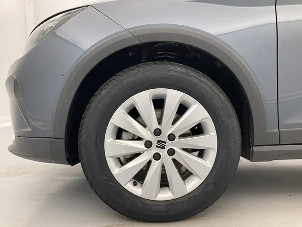 SEAT Arona (2023) — foto 25 van 33