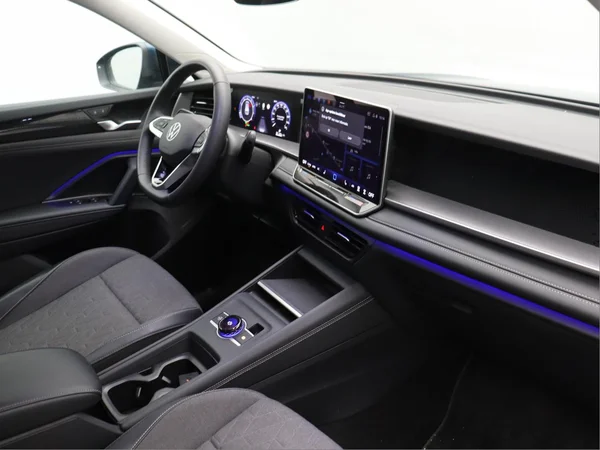 VOLKSWAGEN Tayron (2025) — foto 7 van 13