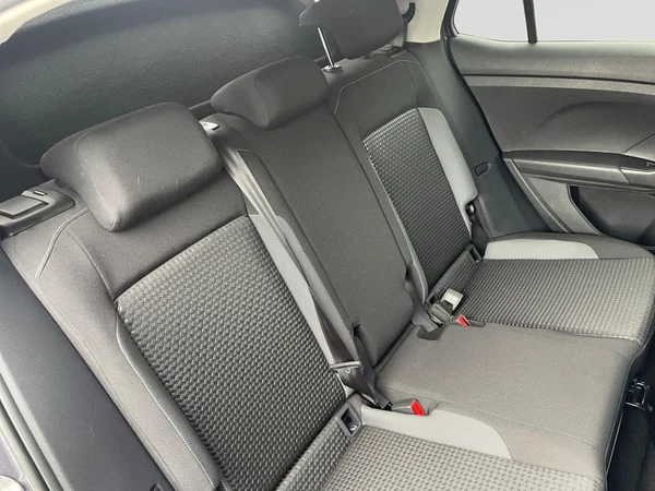 VOLKSWAGEN T-Cross (2022) — foto 10 van 21