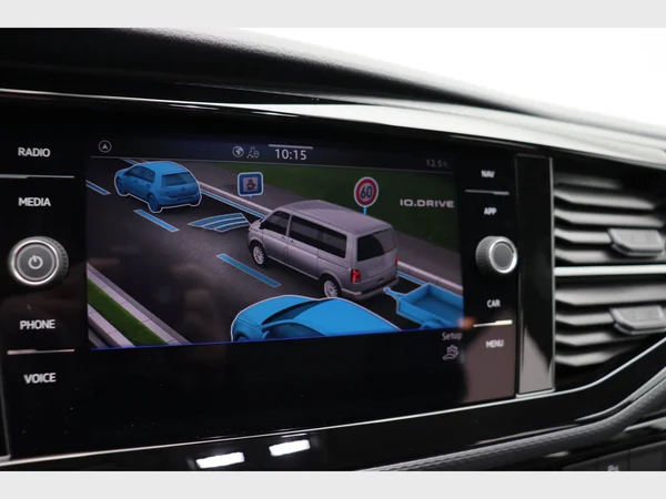 VOLKSWAGEN T6.1 California (2023) — foto 8 van 25