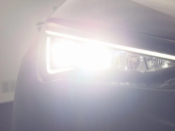 CUPRA Born (2022) — foto 29 van 47