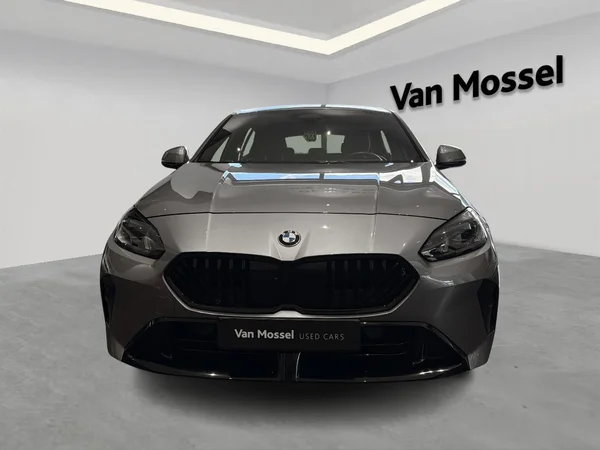 BMW 1 Reeks (2025) — foto 12 van 19