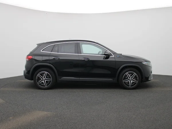 Mercedes-Benz EQA (2021) — foto 46 van 48