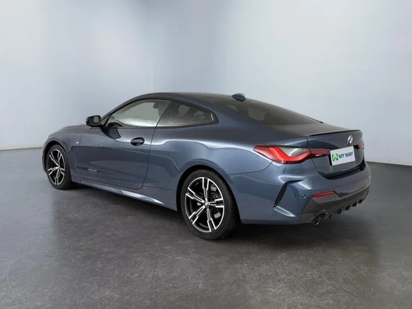 BMW 4 Coupé (G22) (2021) — foto 15 van 17