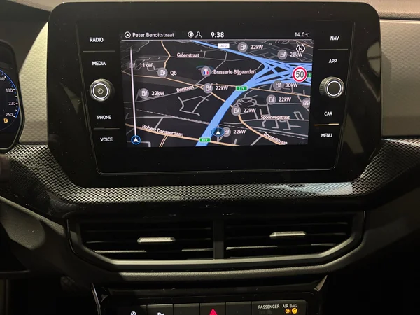 VOLKSWAGEN T-Cross (2026) — foto 6 van 24