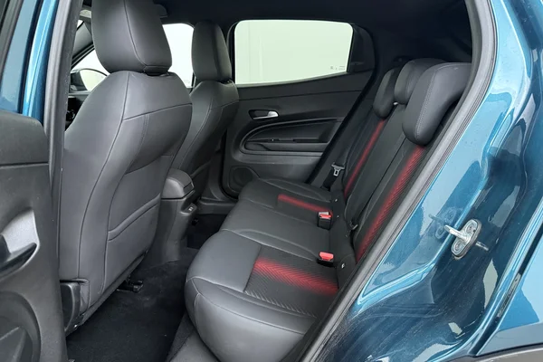 Alfa Romeo Junior (2025) — foto 19 van 20