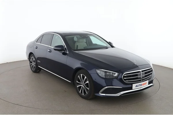 Mercedes-Benz E-Klasse (2021) — foto 14 van 16
