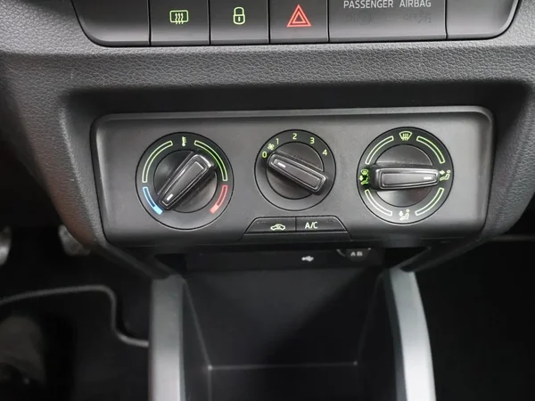 Škoda Fabia (2021) — foto 11 van 28