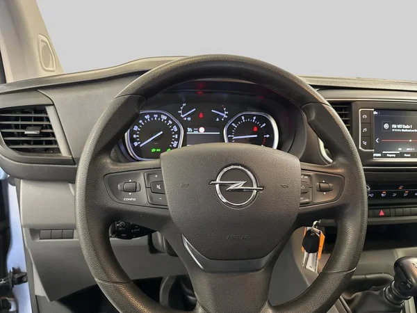 Opel Vivaro (2020) — foto 2 van 16