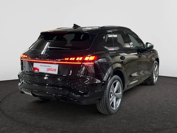 AUDI Q3 SUV (2025) — foto 5 van 12