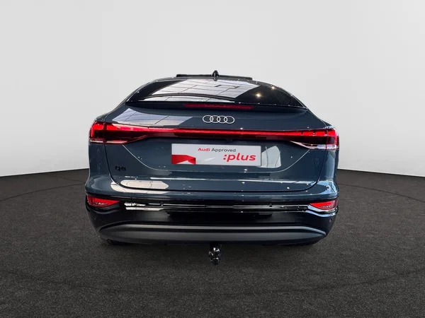 AUDI Q6 Sportback e-tron (2026) — foto 19 van 22