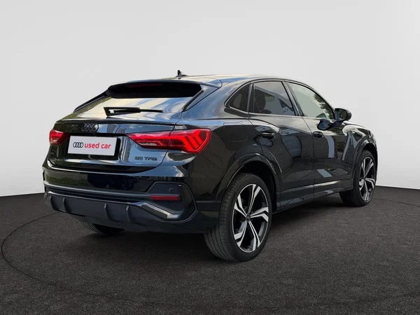 AUDI Q3 Sportback (2023) — foto 10 van 15