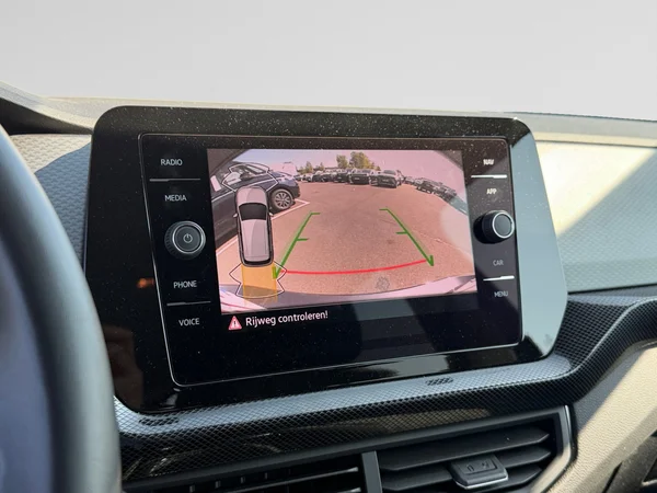 VOLKSWAGEN T-Cross (2025) — foto 9 van 17
