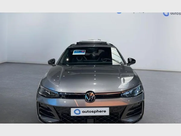 VOLKSWAGEN Passat SW (2026) — foto 12 van 21