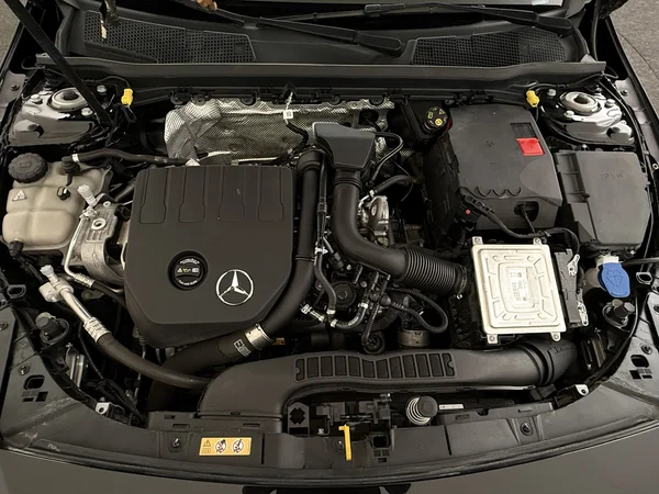 MERCEDES CLA 180 (2022) — foto 6 van 29