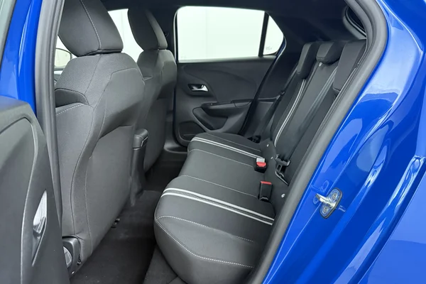 Opel Corsa (2025) — foto 17 van 18