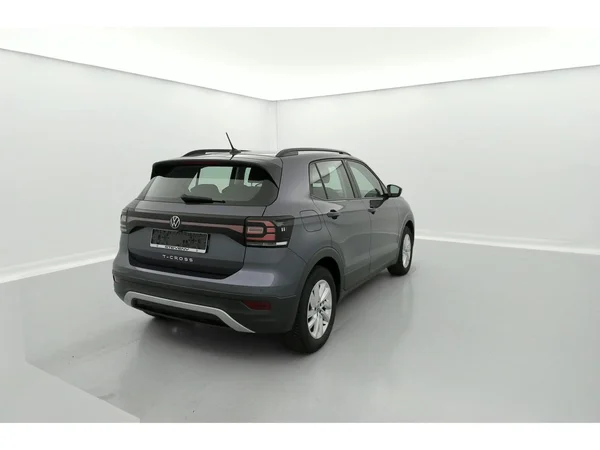 VOLKSWAGEN T-Cross (2023) — foto 27 van 36