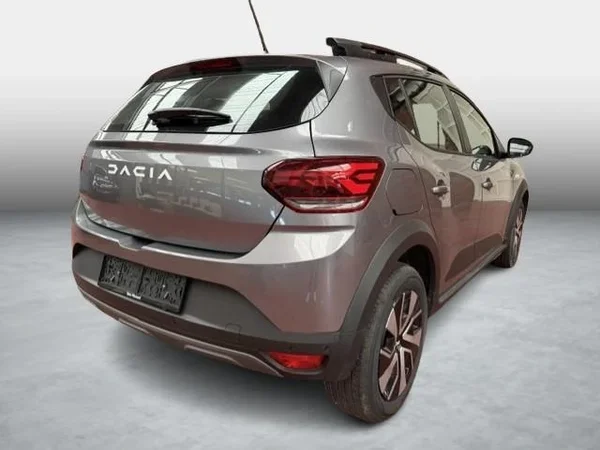 Dacia Sandero Stepway (2025) — foto 13 van 17