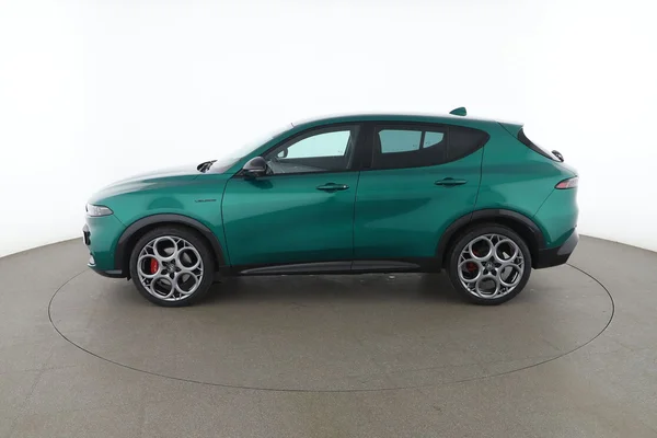 Alfa Romeo Tonale (2023) — foto 9 van 16